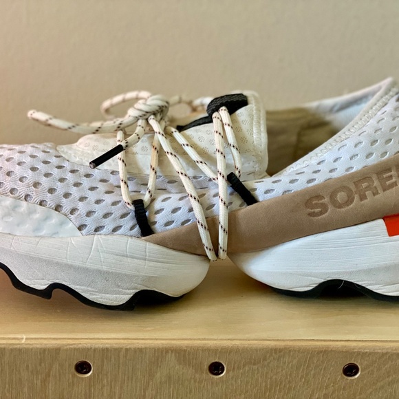 Sorel Kinetic Impact Sneaker (Seasalt, Used) - Picture 7 of 11